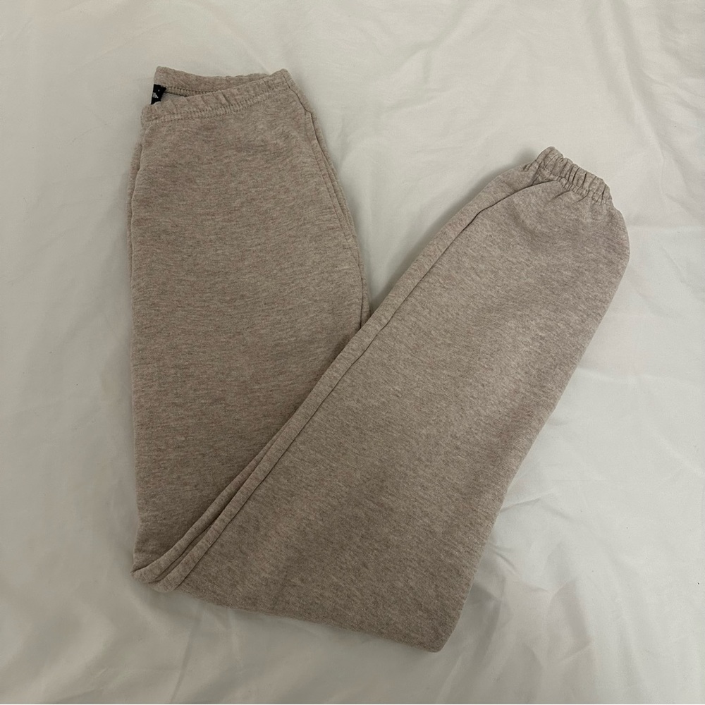 PLT beige joggers